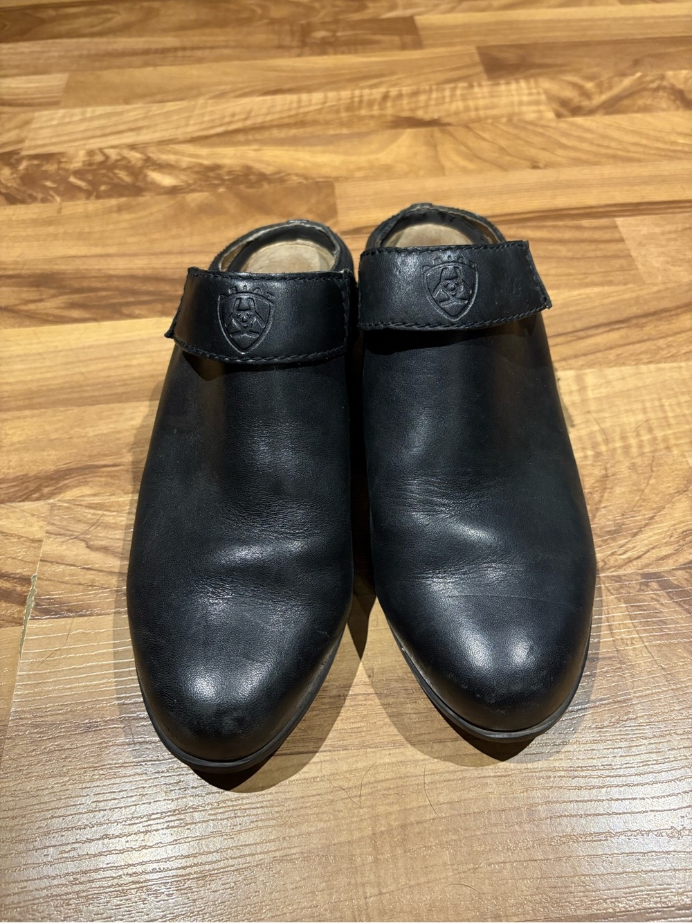 Ariat Clog Women US 11 Black Leather Casual Slip On Heeled Comfort Cushion Mules